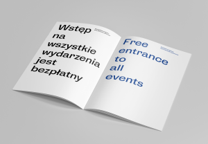 Mockup_A4_Brochure_4